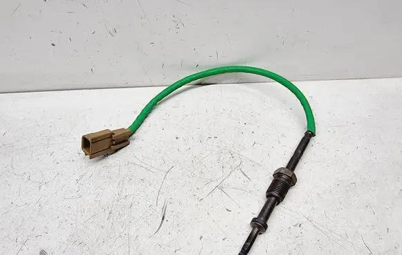Nissan Qashqai Exhaust gas temperature sensor 226408367R 2264000QAF 95519146