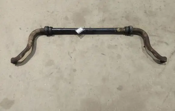 Volkswagen Touareg I Front anti-roll bar/sway bar