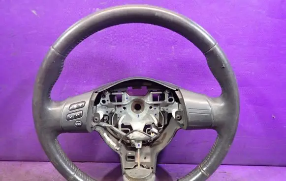 Toyota Corolla E120 E130 Steering wheel 6033661