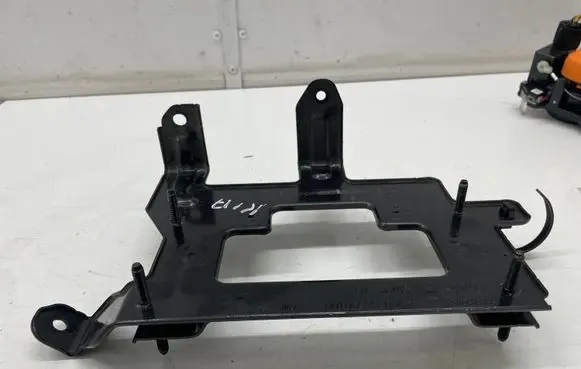 KIA Xceed Other engine bay part