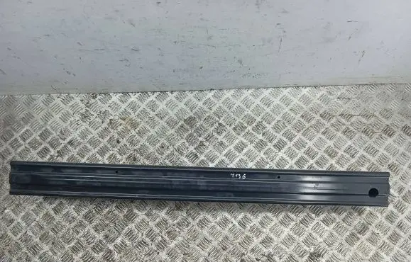 Renault Clio V Front bumper cross member 
