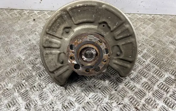 Mercedes-Benz E AMG W213 Rear wheel hub