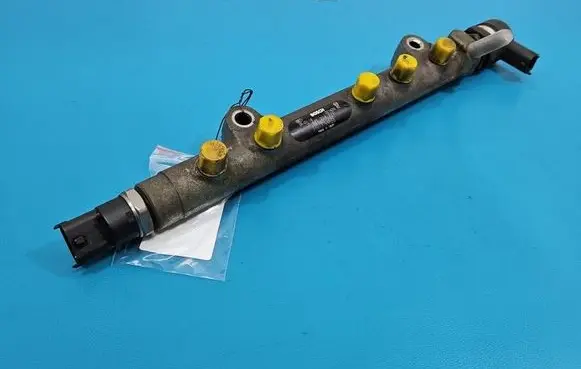 Toyota Corolla E120 E130 Fuel main line pipe 0445214070 IMPRK1581298
