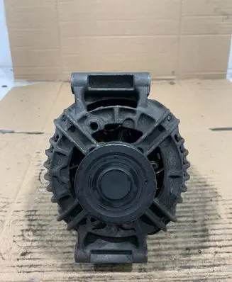 Audi A4 S4 B6 8E 8H Generator/alternator