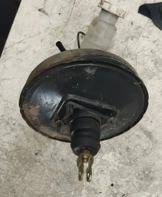 Mitsubishi Pajero Pinin Brake booster