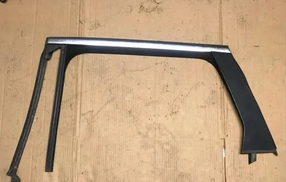 Opel Astra J Rubber seal rear door 13264939