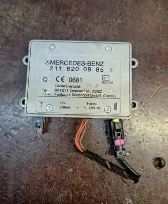 Antenna control unit