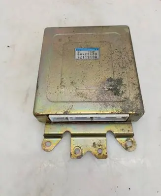 Mitsubishi Colt Engine control unit/module MD161174 E2T33480