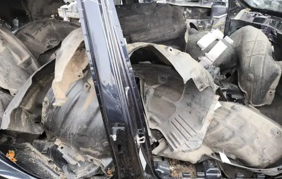 Audi Q5 SQ5 Pillar (middle) 