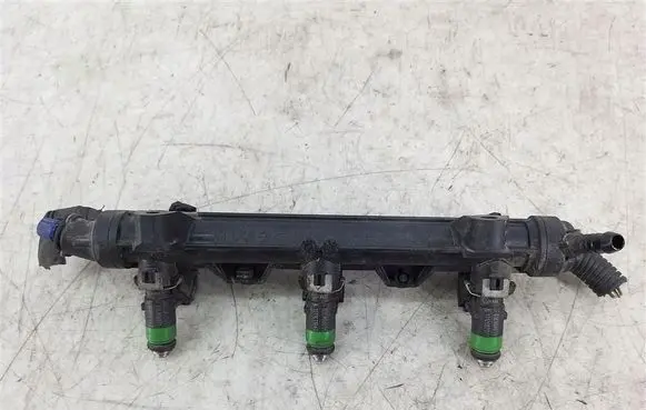 Volkswagen Polo Fuel main line pipe 03E133320