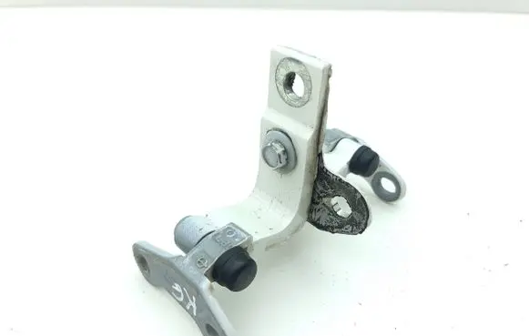 Nissan Qashqai J12 Rear door hinge set 
