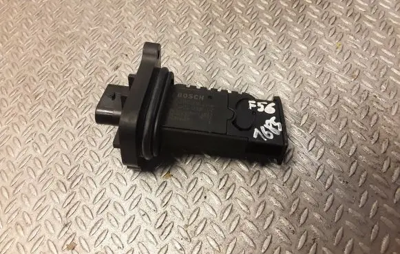 Mini One - Cooper F56 F55 Mass air flow meter 7602038