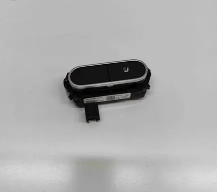 Mercedes-Benz CLA C118 X118 Seat heating switch A1779056800