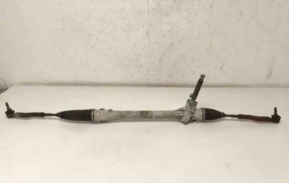 Toyota Avensis T270 Steering rack 4551005060