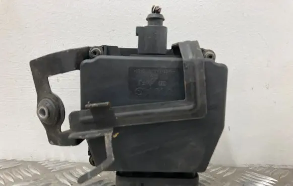 Audi A3 S3 8P Turbo solenoid valve 1K0906279B