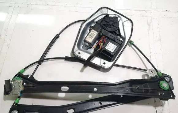 Volkswagen Golf V Sliding door window regulator with motor 