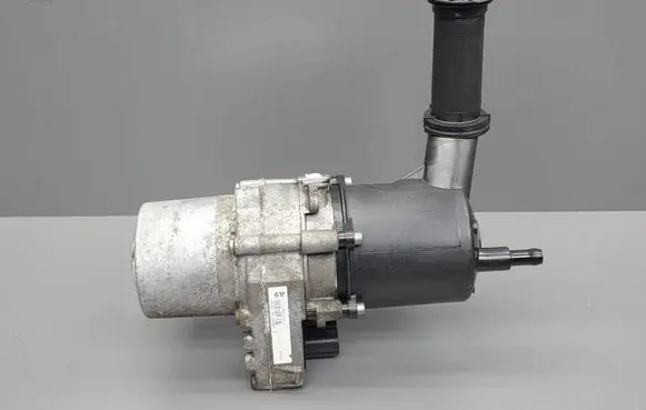 Citroen DS5 Power steering pump 9676772980 V29009079B
