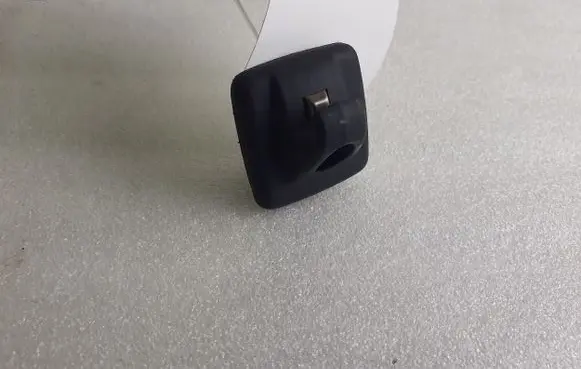 Sun visor clip/hook/bracket