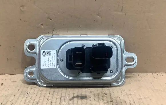Jaguar XE Fuel injection pump control unit/module GX7314B526AC