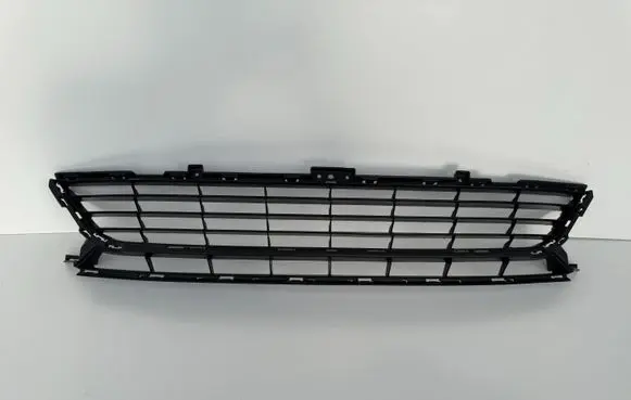 Renault Megane III Front bumper lower grill 622547366R