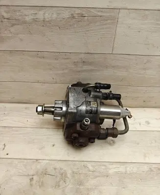 Toyota Corolla Verso E121 Fuel injection high pressure pump 221000G010 HU2940000061 01G00711