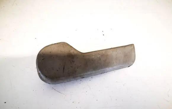 Engine bonnet (hood) release handle