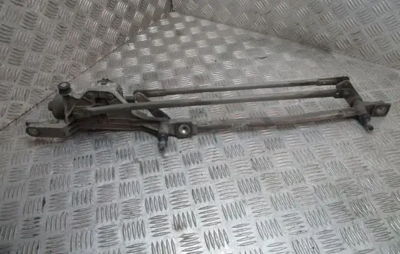 Ford Focus Front wiper linkage and motor 4M51-17504-AC