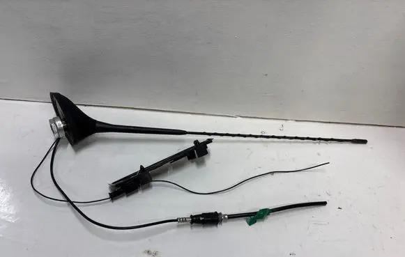 Peugeot 307 Aerial GPS antenna 9636600680