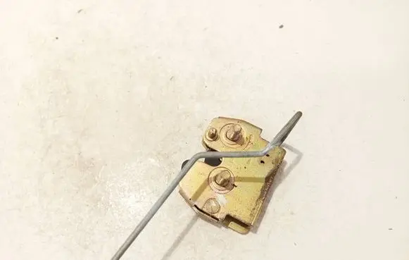 Chevrolet Epica Seat back rest lock catch 