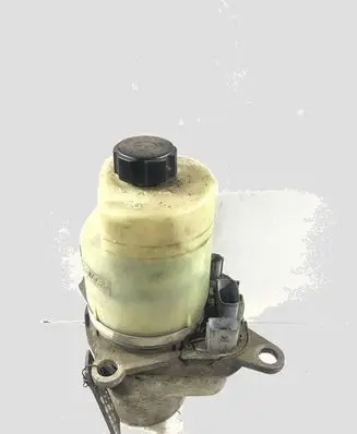 Ford Focus Power steering pump 4M513K514BD