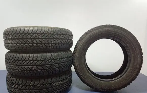 Toyota Corolla E120 E130 R17 winter tire 4038526036124
