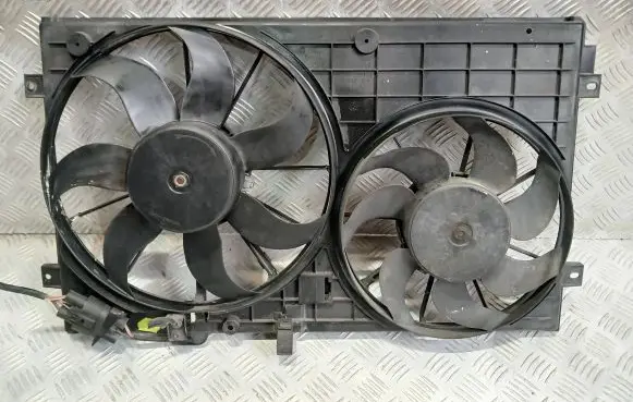 Seat Altea Radiator cooling fan shroud 1K0121207T PA5GF30 55D300195