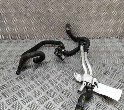 Porsche Cayenne (9Y0 9Y3) Engine coolant pipe/hose 4M0819857C
