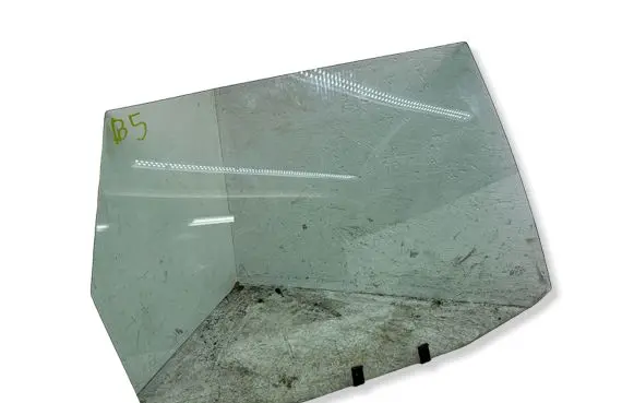Audi A4 S4 B5 8D Rear door window glass 43R00048