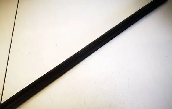 Peugeot 207 Front door glass trim molding 