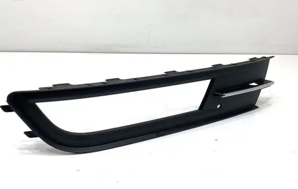 Volkswagen PASSAT B8 Front bumper lower grill 3G0854661