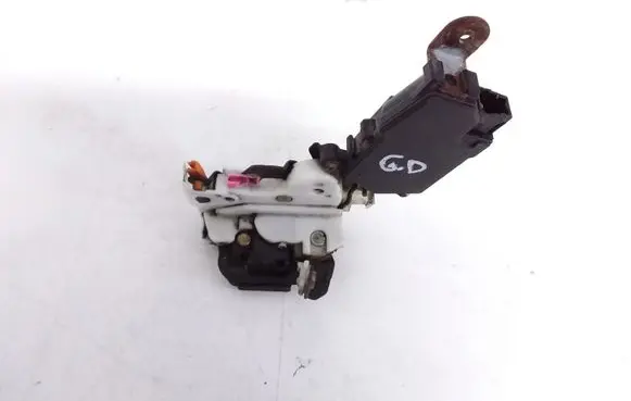 Subaru Forester SF Rear door lock