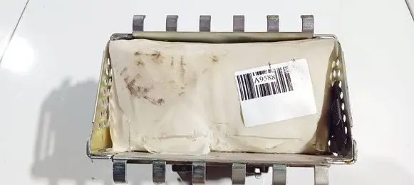 Honda FR-V Passenger airbag e00262406p2y