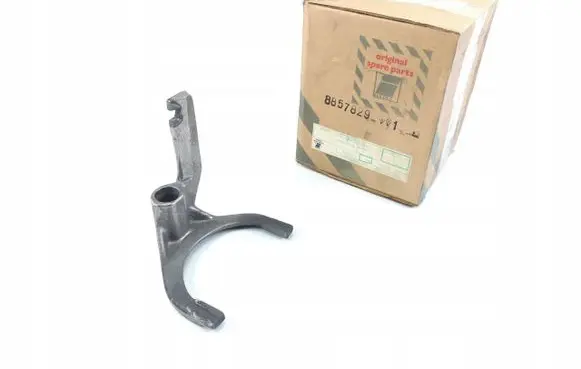 Iveco Daily 6th gen Clutch release arm fork 8857829