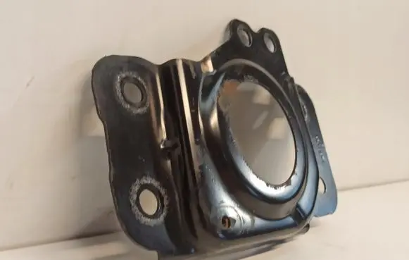 Volvo V60 Engine mount bracket 30784277