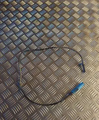 BMW 5 E60 E61 ABS brake wheel speed sensor 6908705