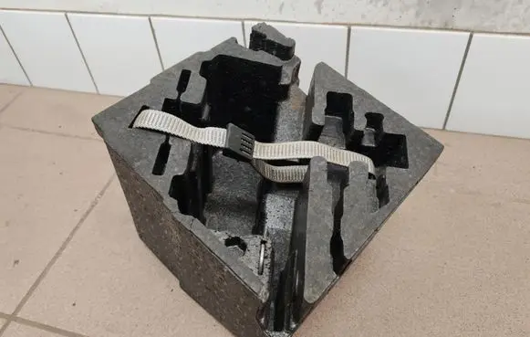 Audi A2 Tool box 8Z0012109N