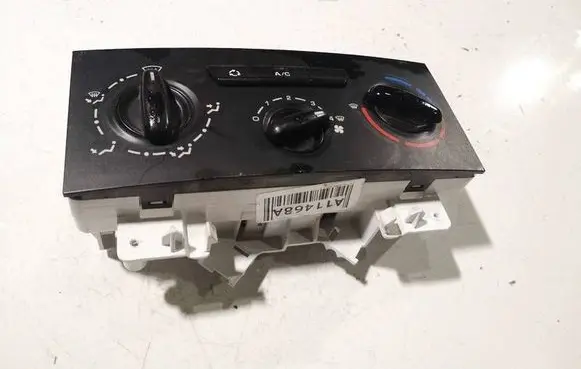 Citroen Jumpy Climate control unit 950071