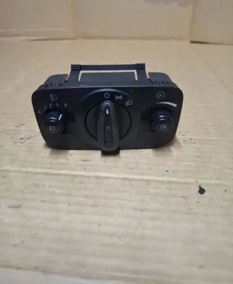 Ford Galaxy Light switch 8G9T13A024AA