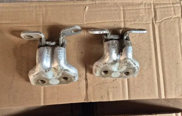 KIA Sorento Rear door hinge set 