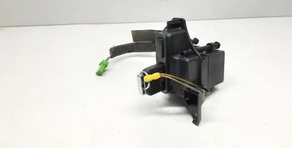 Volvo V70 Ignition lock 30724528