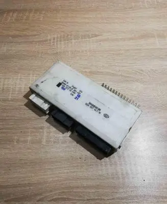BMW 7 E38 Comfort/convenience module 8381492