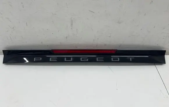 Peugeot 3008 III Tailgate trim 9843297380 9840197880