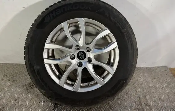 KIA Sorento R17 alloy rim 