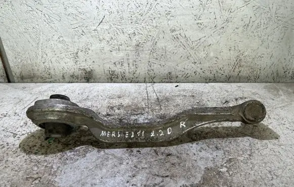 Mercedes-Benz E W211 Front lower control arm/wishbone